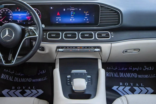 Mercedes-Benz GLE 450 AMG 4MATIC 2024 - GCC Specs