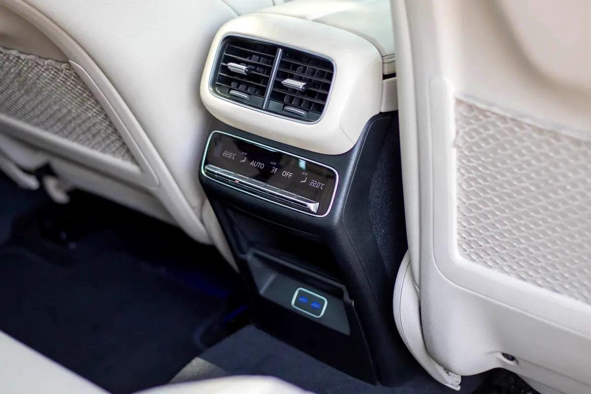 Mercedes-Benz GLE 450 AMG 4MATIC 2024 - GCC Specs-17-17