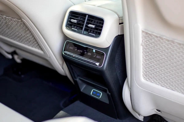Mercedes-Benz GLE 450 AMG 4MATIC 2024 - GCC Specs
