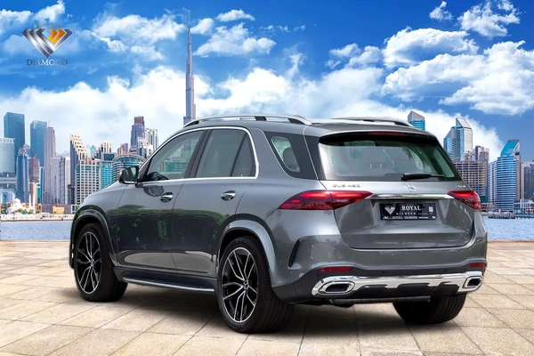 Mercedes-Benz GLE 450 AMG 4MATIC 2024 - GCC Specs