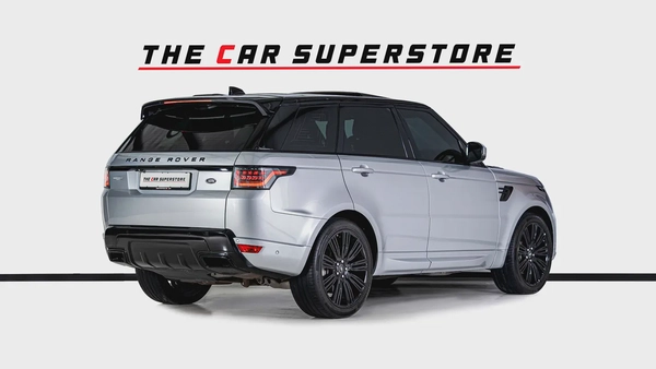 Range Rover Sport HSE Dynamic-GCC-Land Rover Full Service History-37,000Km ONLY-Immaculate Condition
