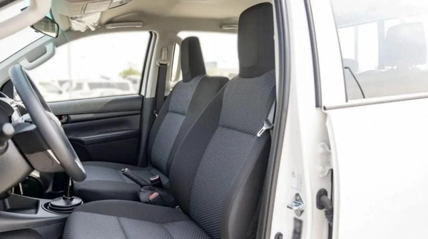 Toyota Hilux DLX TOYOTA HILUX 2.4L DIESEL MT 2024