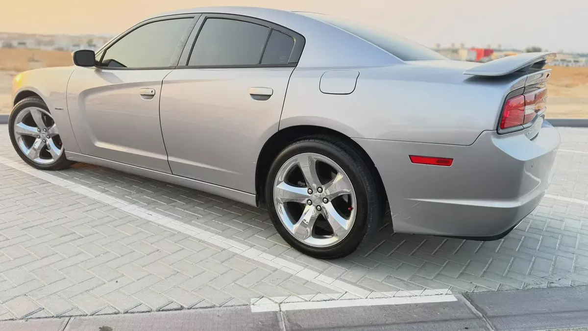 2014 Dodge Charger SRT8 5.7L V8 GCC Specs-6-6