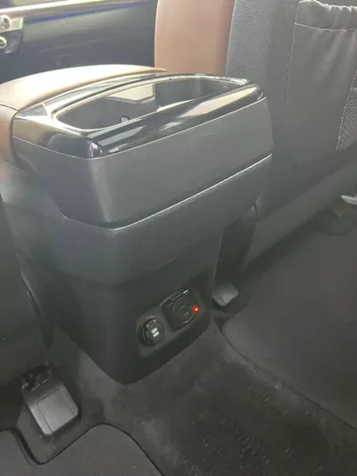 Kia Telluride SX PREMIUM 2021 KIA TELLURIDE FULL OPTION - PANORAMIC ROOF - HUD DISPLAY - AUTO TRUNK - HEAT & COOLING, LEAT-21