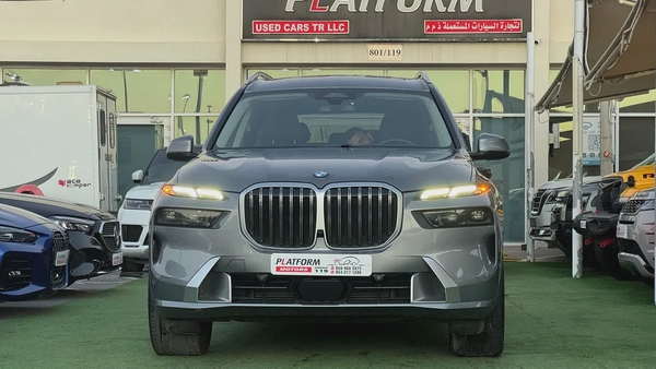 2025 BMW X7 xDrive40i - American Specsبي ام دبليو اكس ٧ موديل ٢٠٢٥ وارد امريكا كلين تايتل