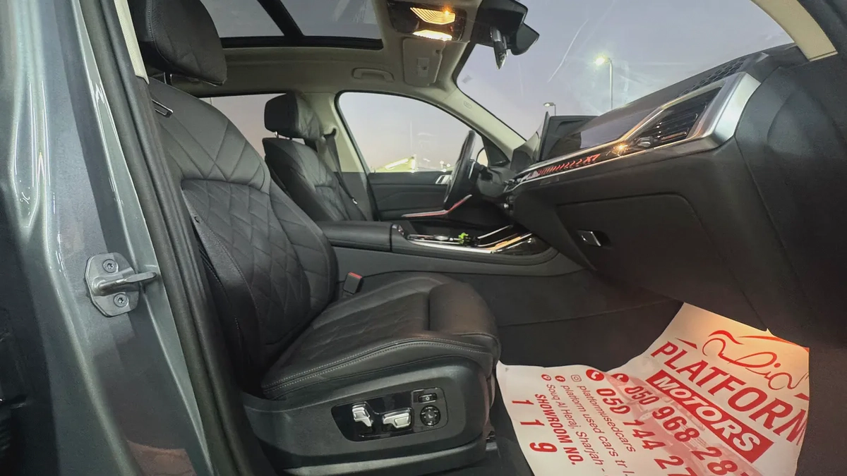 2025 BMW X7 xDrive40i - American Specsبي ام دبليو اكس ٧ موديل ٢٠٢٥ وارد امريكا كلين تايتل-7-7
