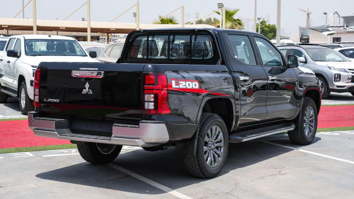 Mitsubishi L200 GLS Brand New – 2.5L Turbo Diesel 4WD Automatic – C83 – GCC 2026-6-0