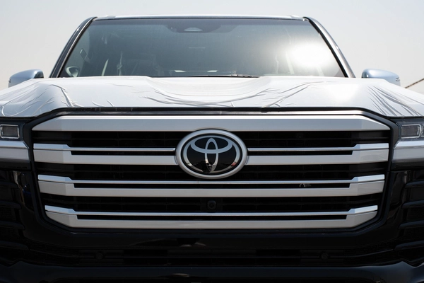 Toyota Land Cruiser VXR