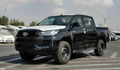 Toyota Hilux HILUX 2.4L MT MED OPTION DIESEL 2025-0