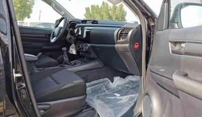 Toyota Hilux HILUX 2.4L MT MED OPTION DIESEL 2025-15
