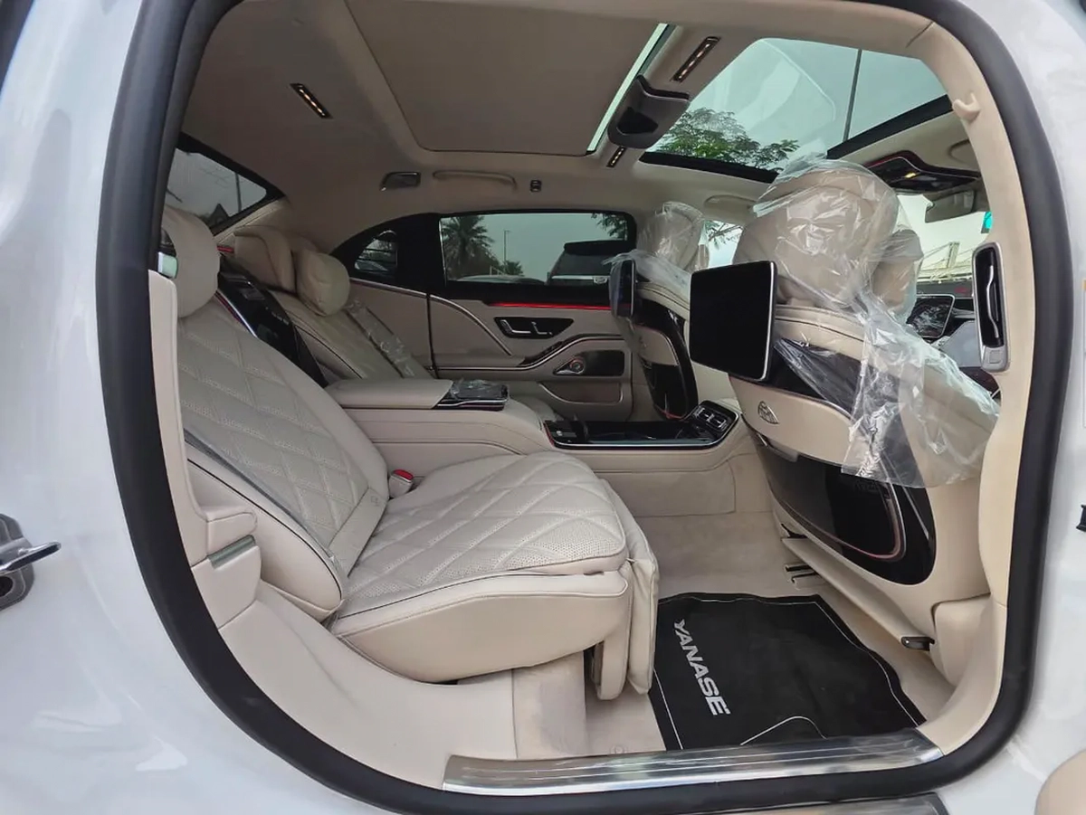 Mercedes-Maybach S 680 v 12 2024, Japanese Specs-17-17