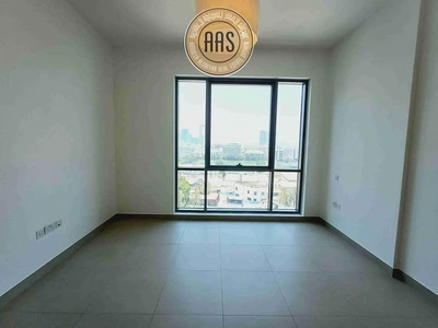 Modern and spacious 1BHK only 77k near to metro station-5