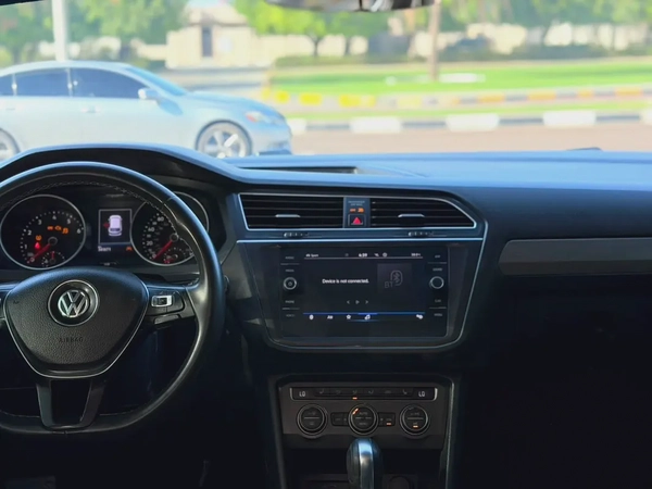 2021 Volkswagen Tiguan SE | American Specs | Well Maintained