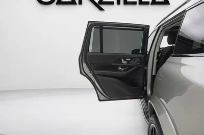 MERCEDES-BENZ GLS 450 4MATIC 2020 | GCC Specs | AED 3,133 / Monthly-11