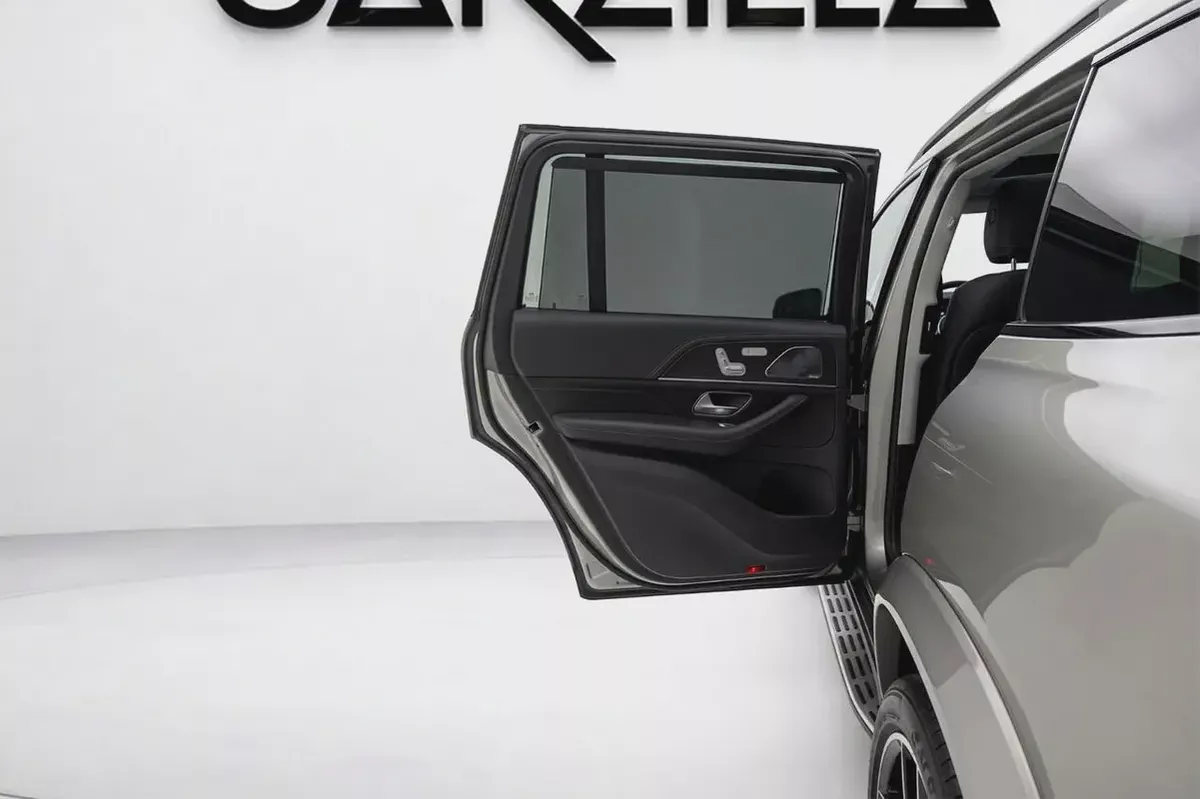 MERCEDES-BENZ GLS 450 4MATIC 2020 | GCC Specs | AED 3,133 / Monthly-11-11