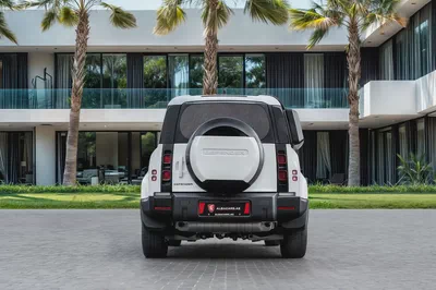 5,543 P.M |  Defender 110 SE P300 | 0% Downpayment |  AL TAYER WARRANTY!-4