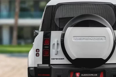 5,543 P.M |  Defender 110 SE P300 | 0% Downpayment |  AL TAYER WARRANTY!-5