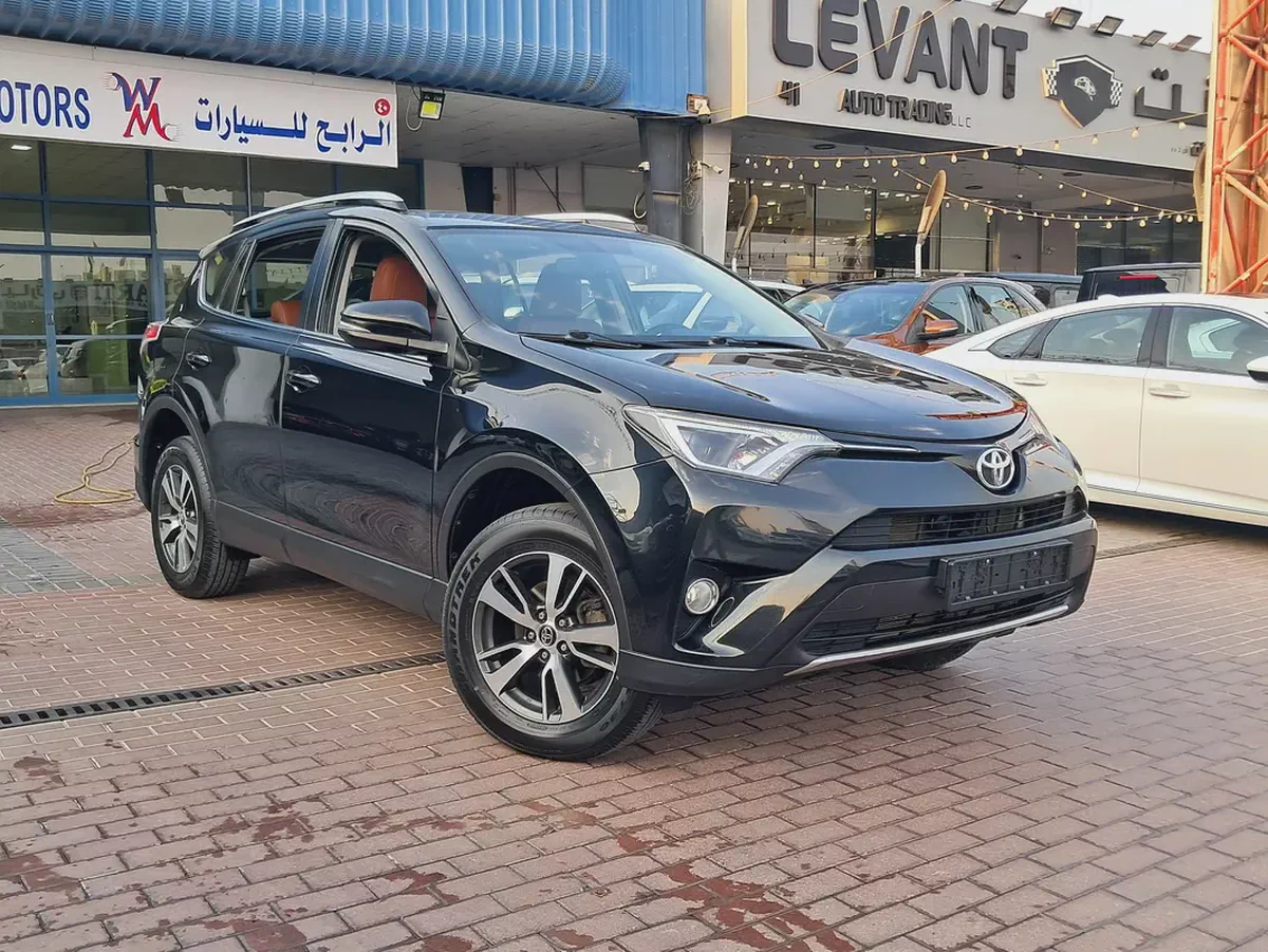 Toyota Rav 4 VX 2016 | GCC Specs | Full Option | Excellent Condition