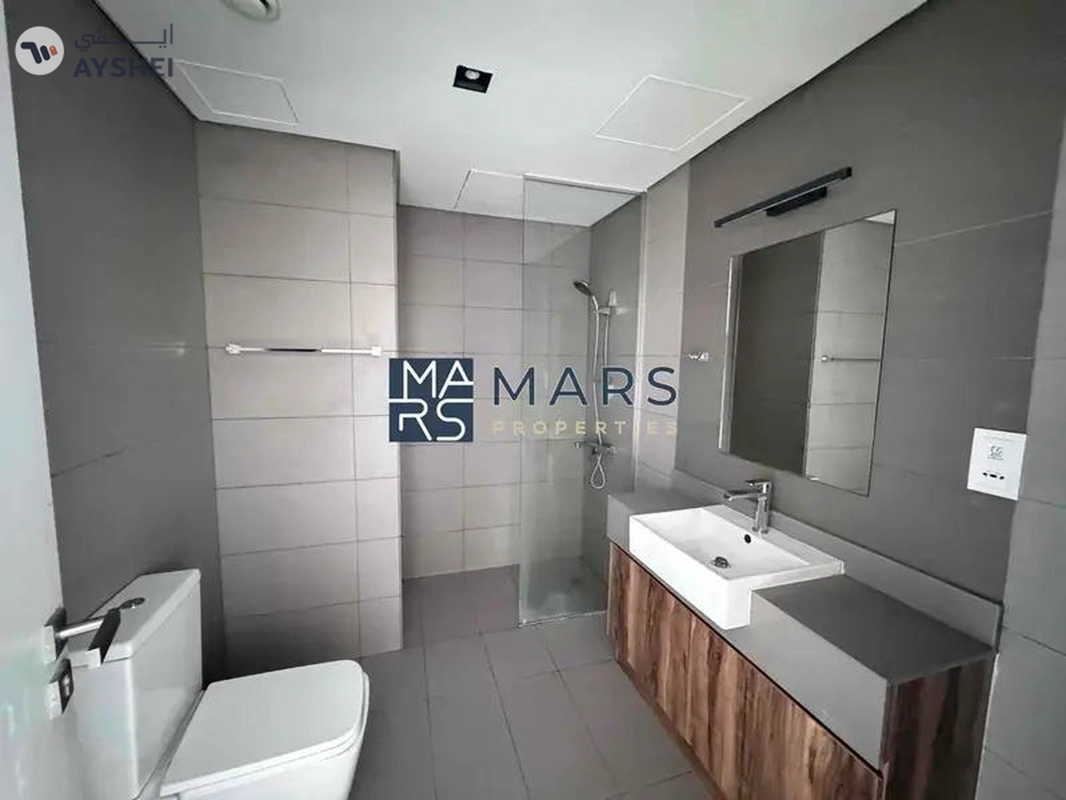 Spacious one bedroom apartment with kitchen appliances and all facilities available in Al Mamsha-1-1
