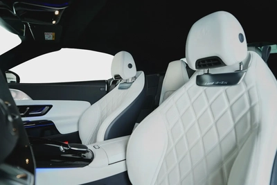 Mercedes Benz SL 63 AMG 4 MATIC Plus-AMG Driver Performance Pack-Full Leather Interior-16