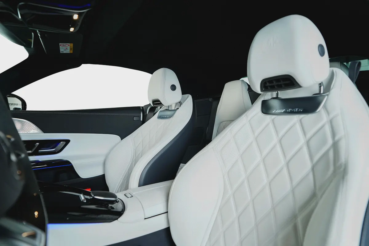 Mercedes Benz SL 63 AMG 4 MATIC Plus-AMG Driver Performance Pack-Full Leather Interior-16-16