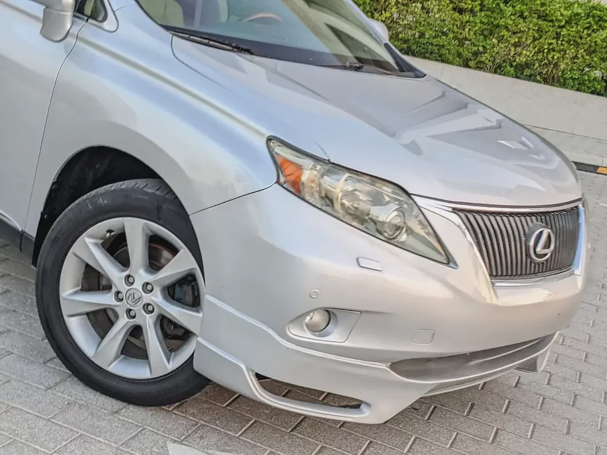 Lexus RX 350 Standard 2010 | GCC Specs | Well Maintained Clean Car With Low KM Perfect Family SUV-5-5