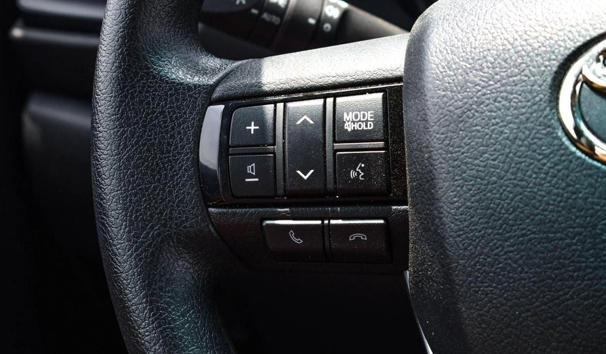 Toyota Fortuner GX2 Toyota fortuner 2.7L petrol 4x2 MY2023