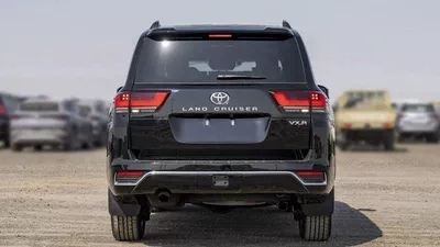 Toyota Land Cruiser VXR 3.5L-7