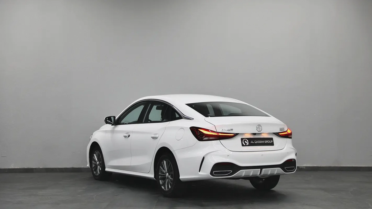 MG MG5-3-3