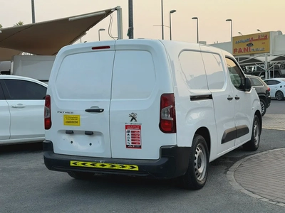 Peugeot Partner 2022 White-4