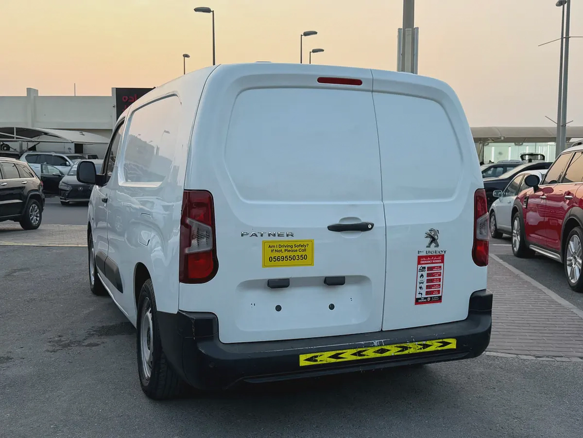 Peugeot Partner 2022 White-6-6