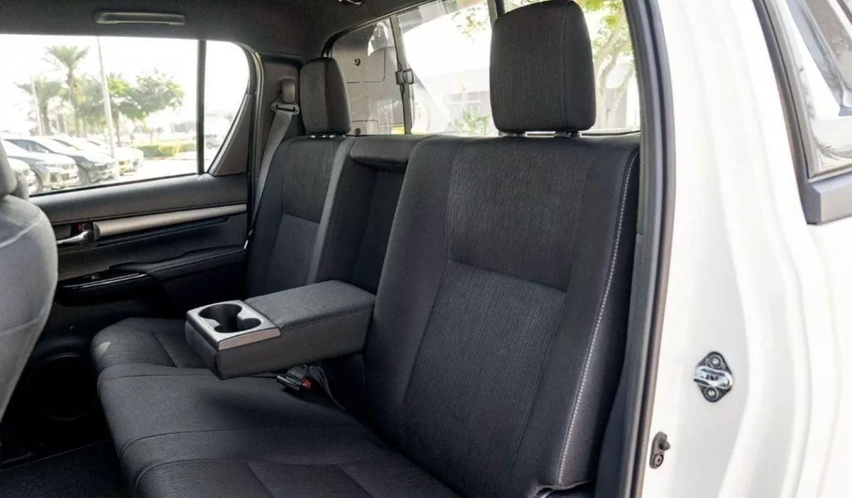 Toyota Hilux ADVENTURE HILUX ADVENTURE  2.8L DIESEL 2024-17-0