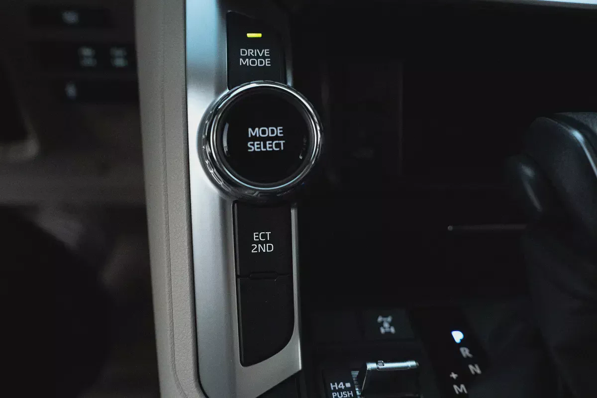 Brand New 2026 Toyota Land Cruiser GXR 3.3 | GCC Specs | Luxury  Performance-11-11