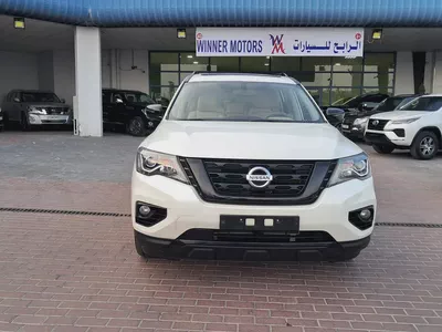 Nissan Pathfinder SV Midnight Black Edition2019 - GCC Specs - Well Maintained-4