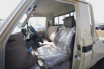 Brand New Toyota Land Cruiser 70 Series LC 79 LX 2026 - GCC Specs - Pickup-4