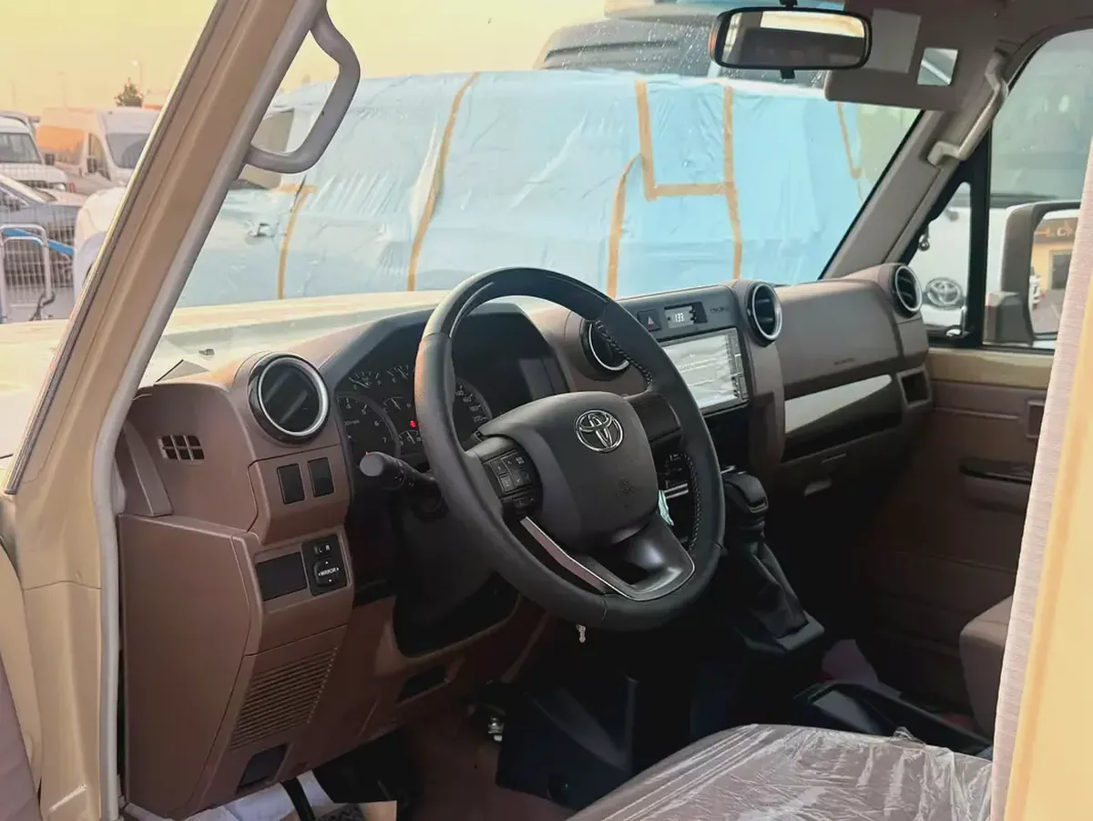 Brand New Toyota Land Cruiser 70 Series LC 79 LX 2026 - GCC Specs - Pickup-5-5