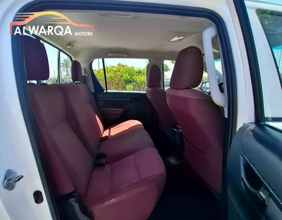 Toyota Hilux Double Cab GL 2021 GCC Specs-16