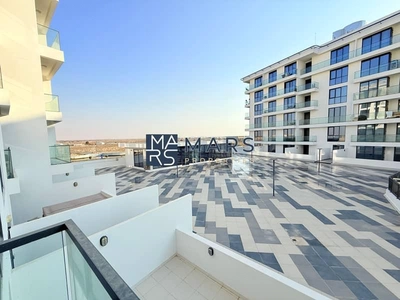Brand New 1BHK for rent | Sea View | Pool View | Balcony-6