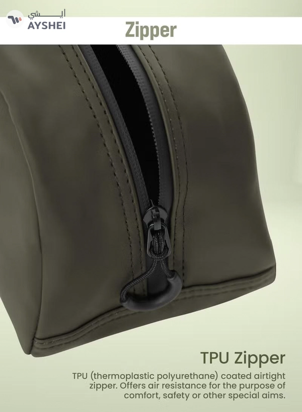 PARAJOHN Solid Wrist Bag With Strap and Zip Closure Green