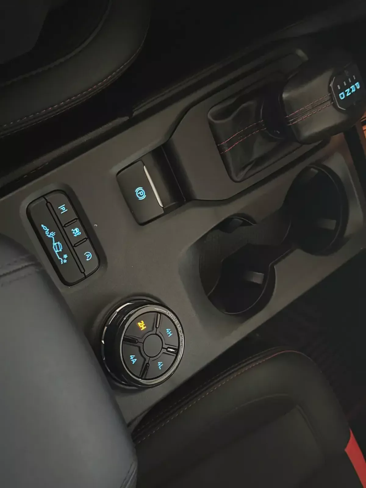 Ford Ranger Raptor 2025 GCC Specs-12-12