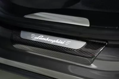 Lamborghini Urus-2