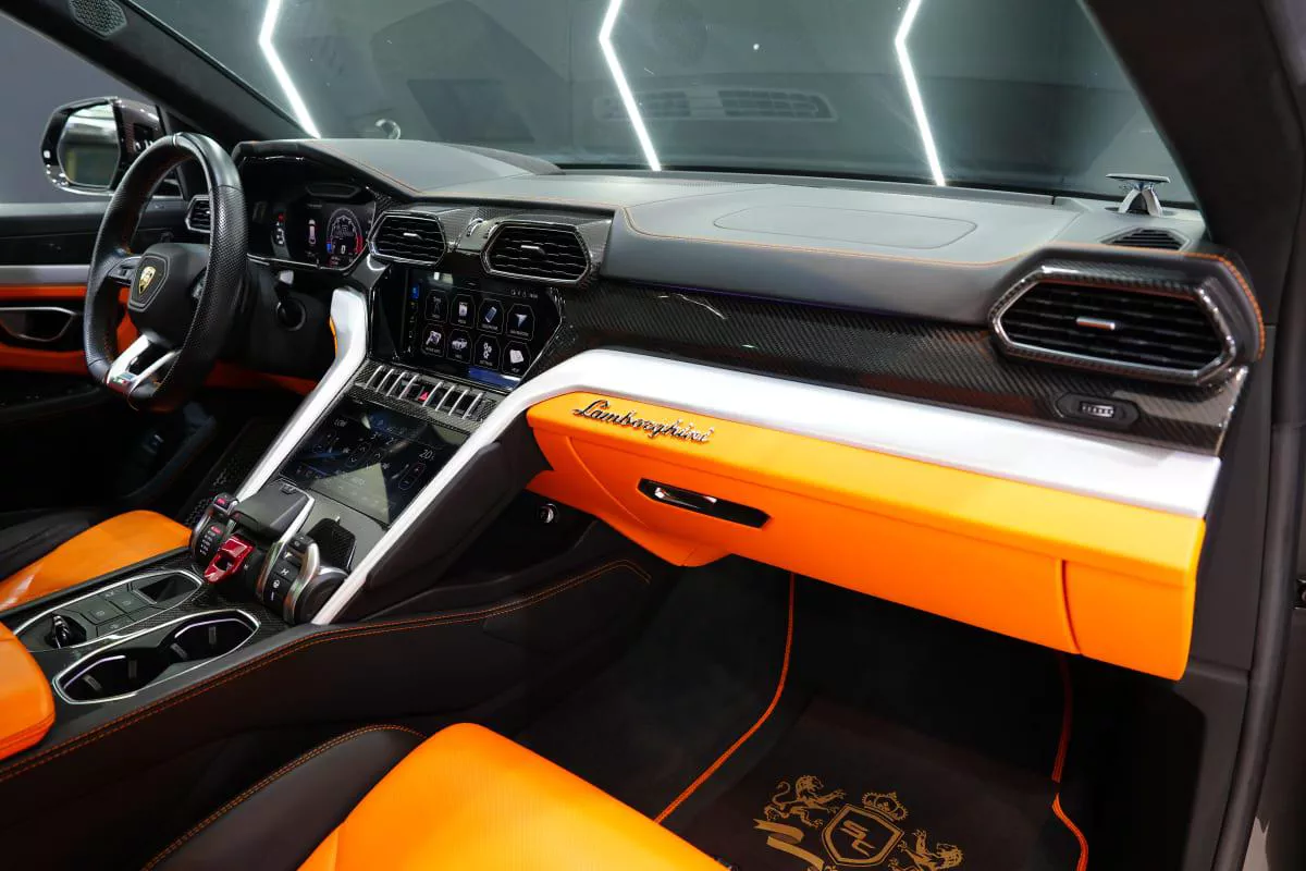 Lamborghini Urus-9-9