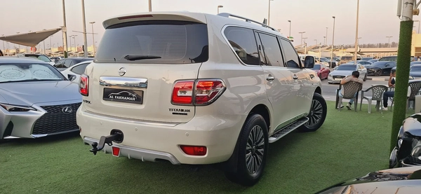 Nissan Patrol LE Titanium 2017 | GCC Specs | V8 5.6L