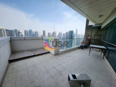 READY TO MOVE IN | 2BHK WITH BALCONY | MARINA VIEW FOR 130K-0