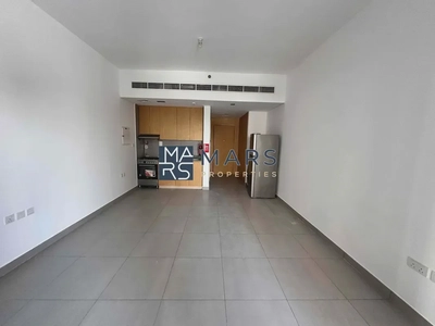 Brand new balcony studio with kitchen appliances-5