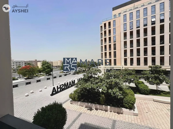 Brand new balcony studio with kitchen appliances