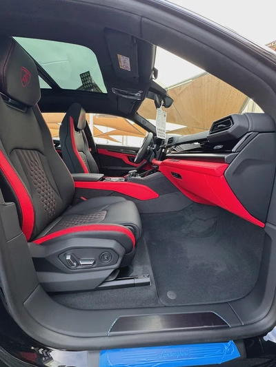 Lamborghini URUS SE 2025 Brand New fully loaded Zero KM-14