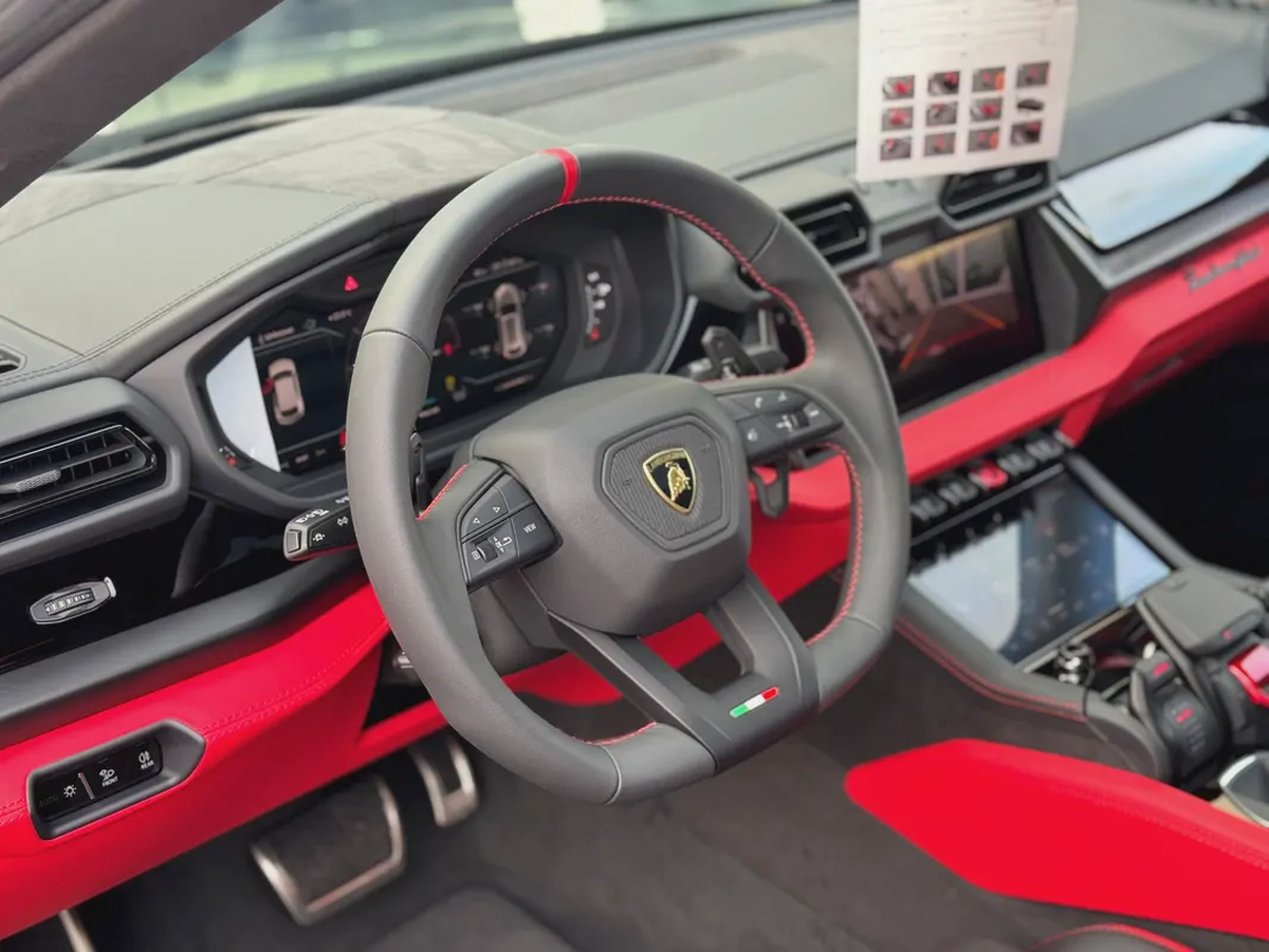 Lamborghini URUS SE 2025 Brand New fully loaded Zero KM-13-13