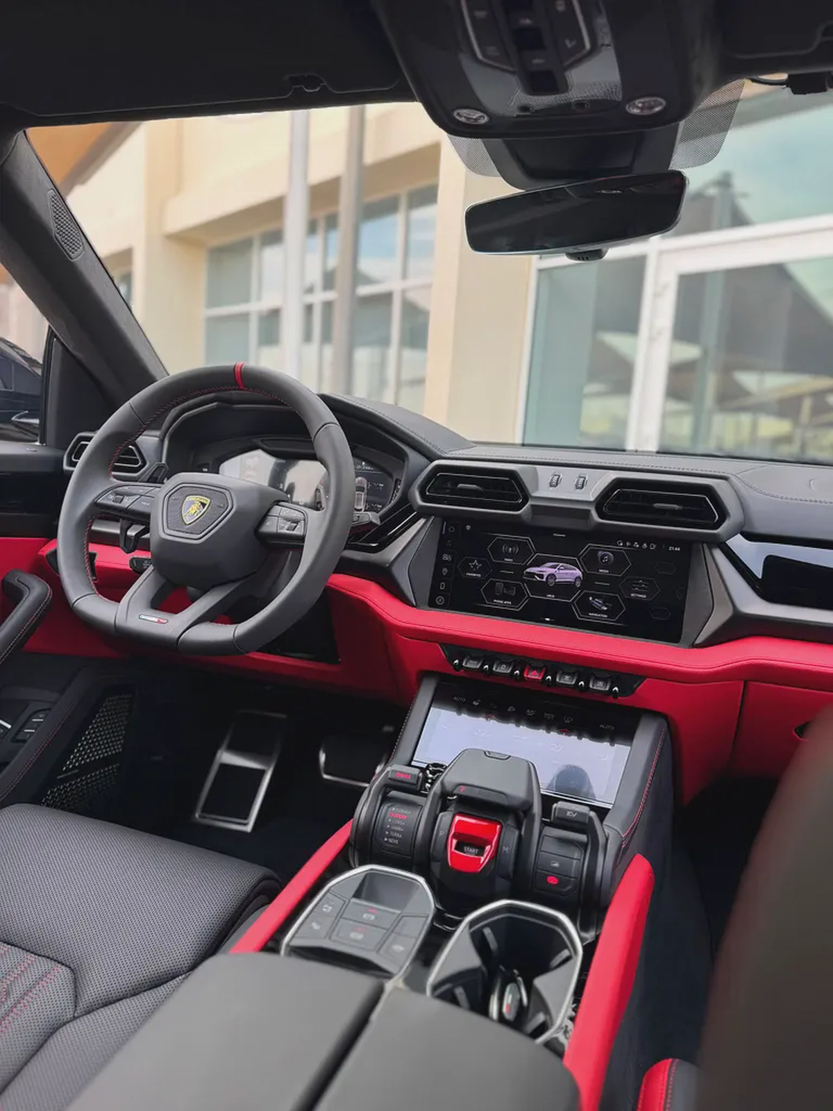 Lamborghini URUS SE 2025 Brand New fully loaded Zero KM-17-17