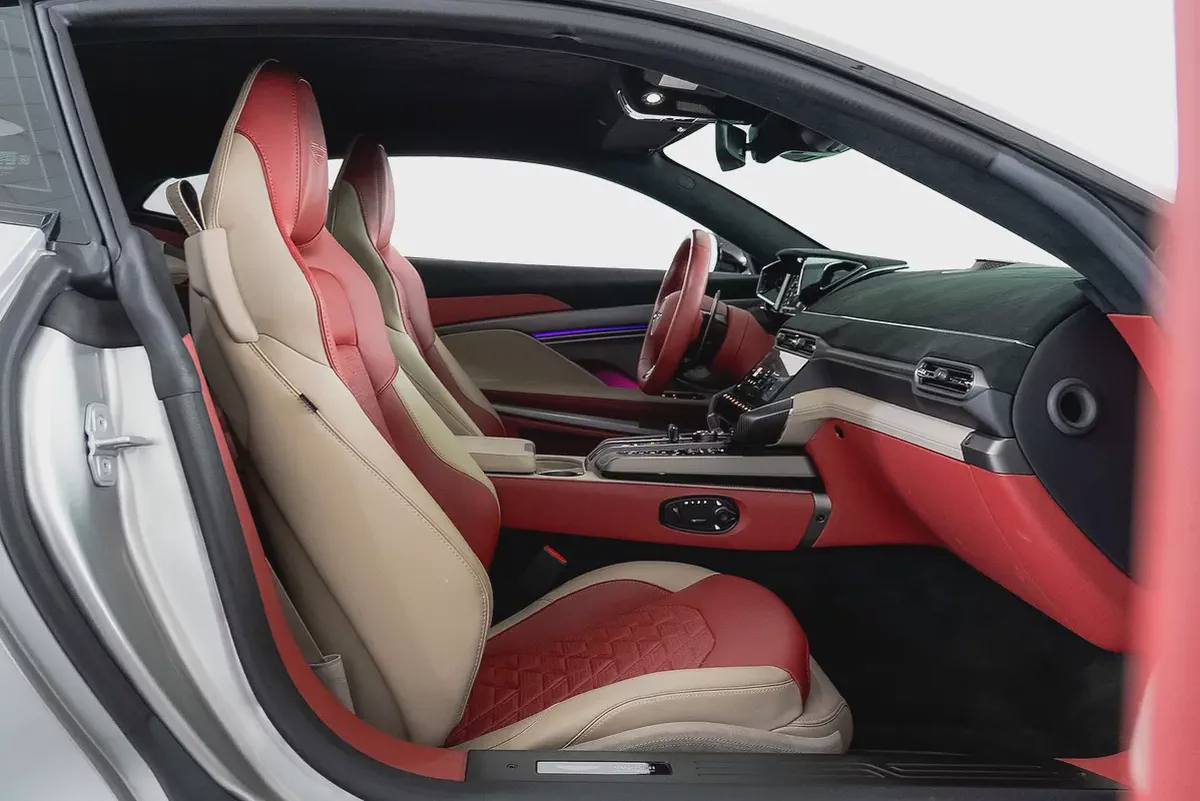 AED 28,722 / 60 months | 20% DP | 2025 Aston Martin Vanquish / FSH / Warranty-8-8